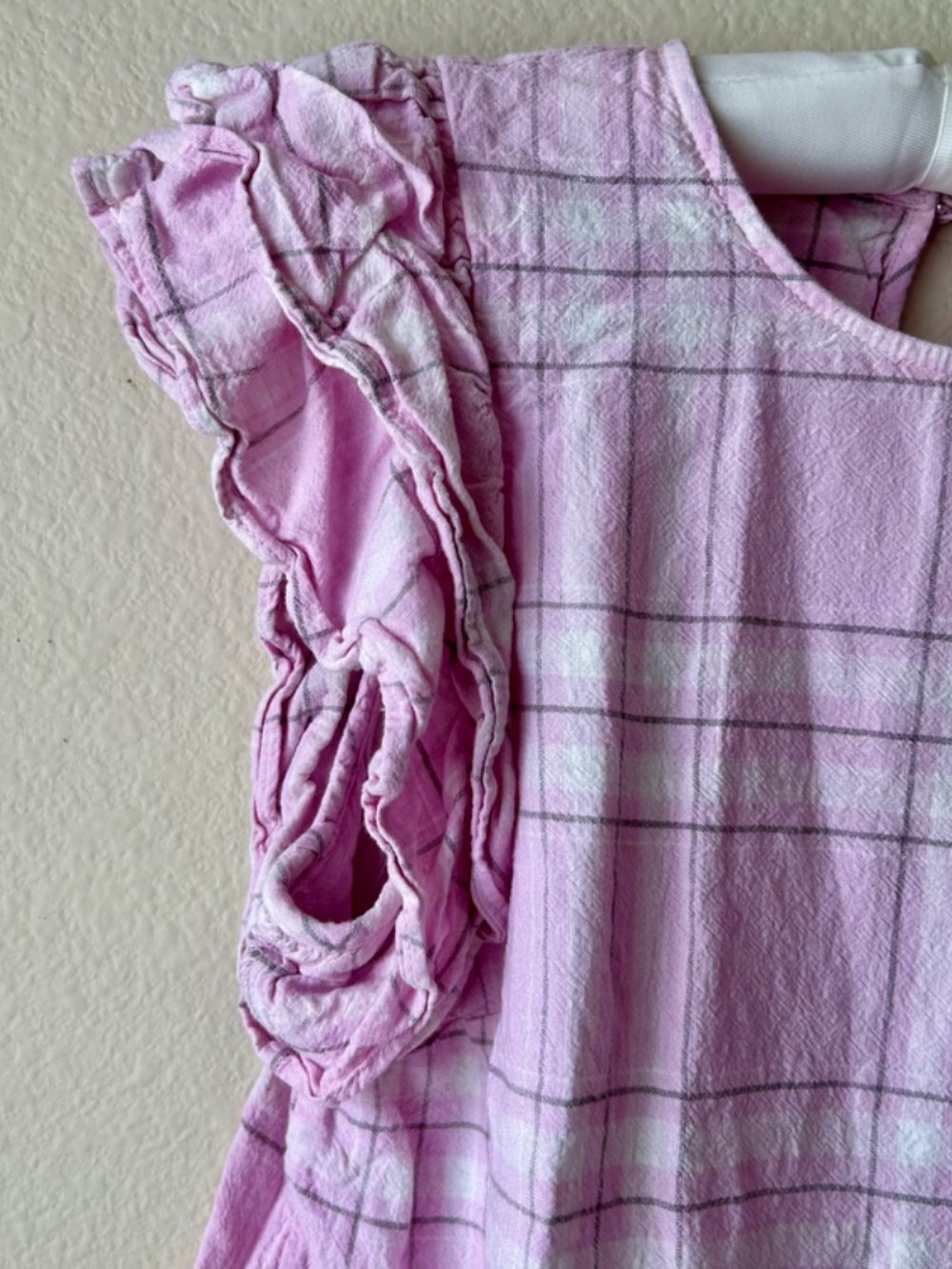 Short Sleeve Blouse Pink Gray White Plaid Double Ruffle Sleeve A New Day Small - Picture 3 of 12